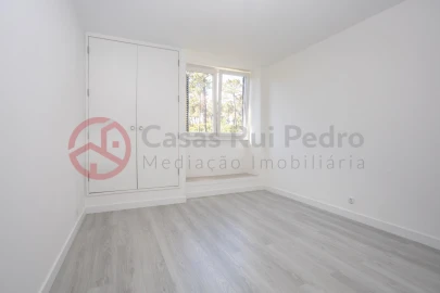 Apartamento T2 para Venda em Azeitão (São Lourenço e São Simão)