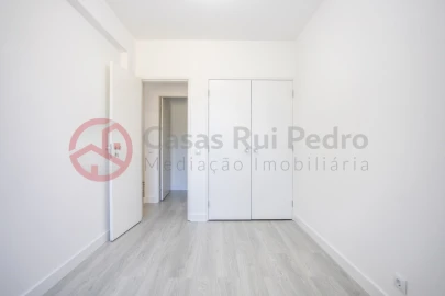Apartamento T2 para Venda em Azeitão (São Lourenço e São Simão)
