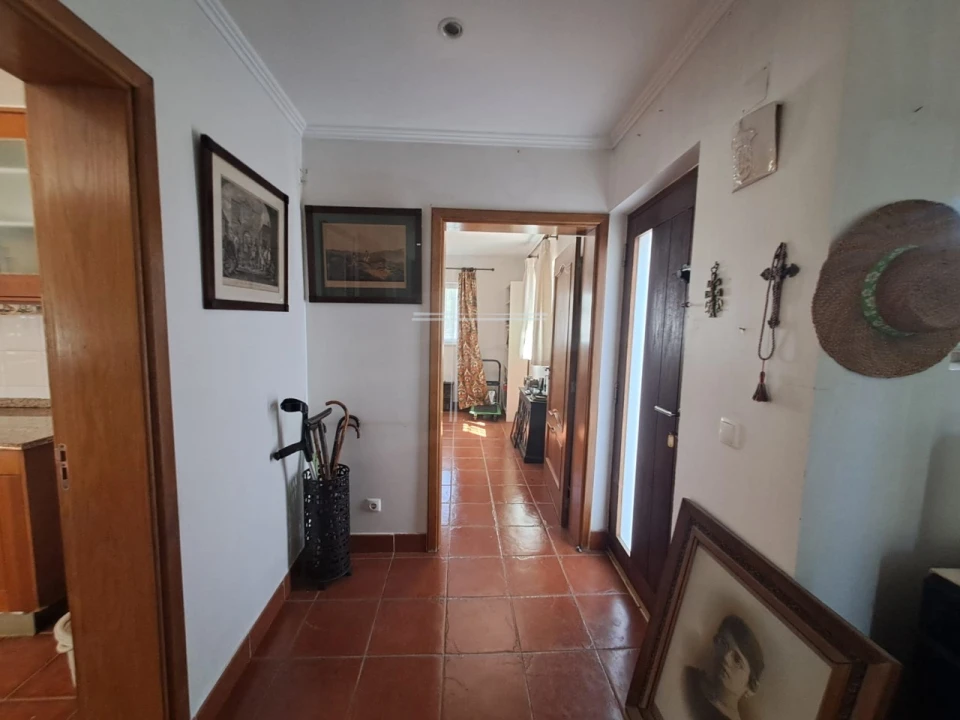 Moradia T6 para Venda em Caparica e Trafaria Foto 4