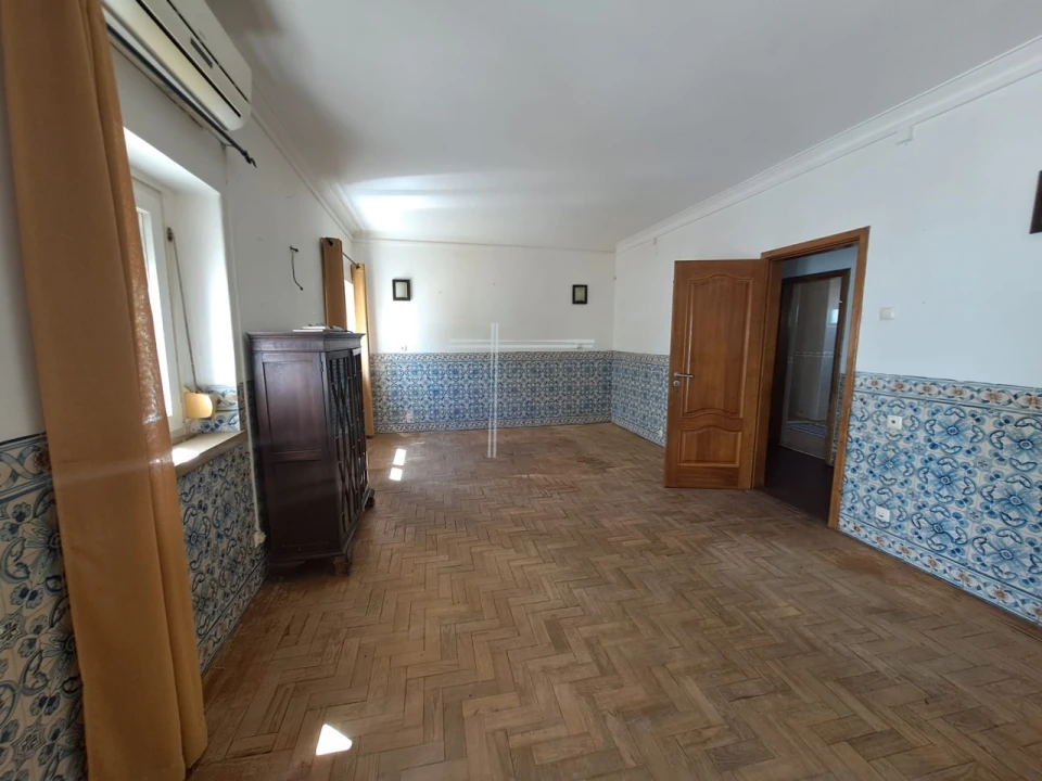 Moradia T6 para Venda em Caparica e Trafaria Foto 10
