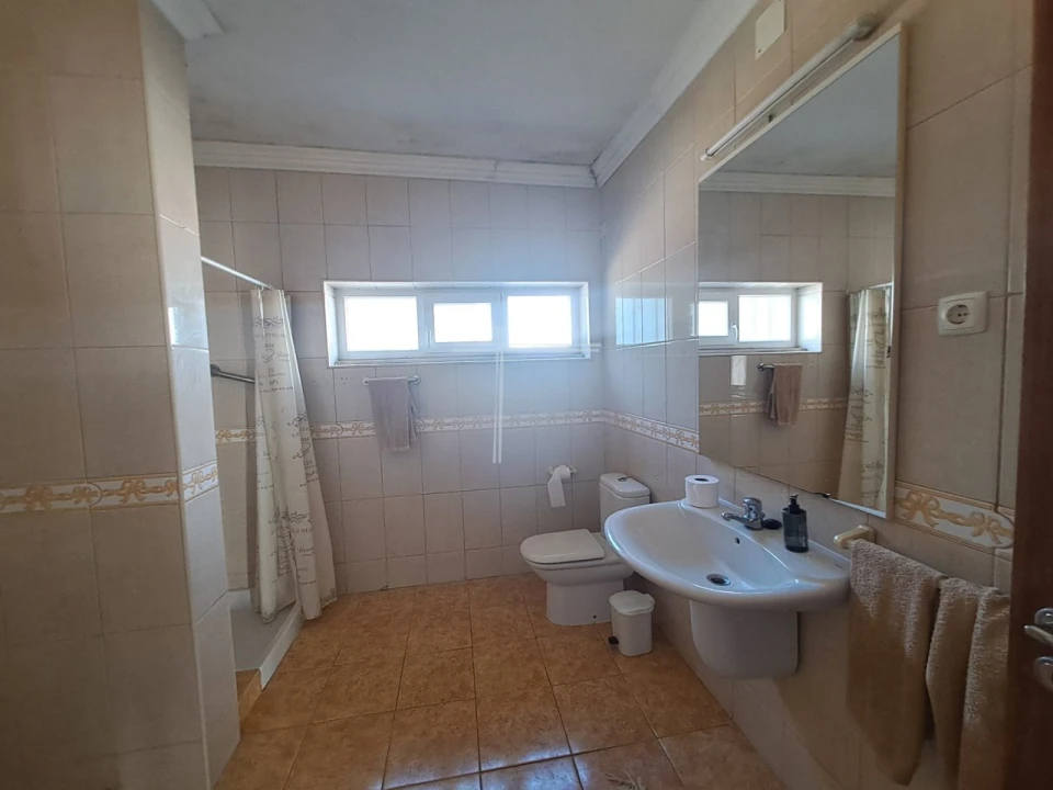 Moradia T6 para Venda em Caparica e Trafaria Foto 23
