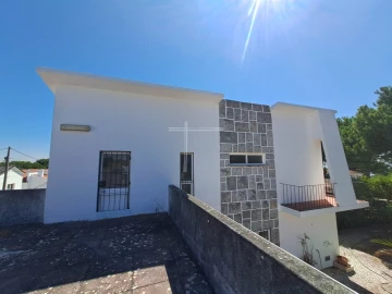 Moradia T6 para Venda em Caparica e Trafaria