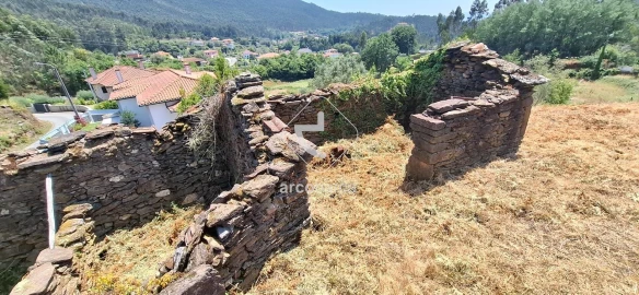 Quinta T5 para Venda em Cabração e Moreira do Lima
