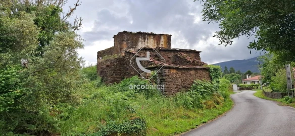 Quinta T5 para Venda em Cabração e Moreira do Lima