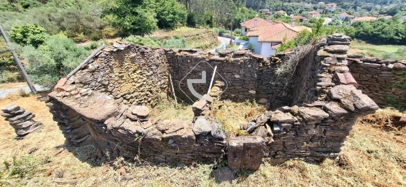 Quinta T5 para Venda em Cabração e Moreira do Lima
