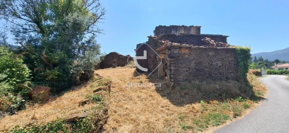 Quinta T5 para Venda em Cabração e Moreira do Lima
