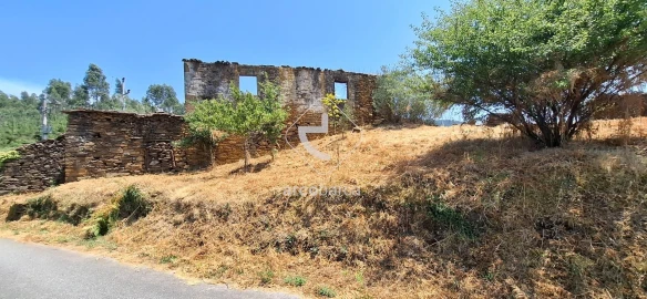 Quinta T5 para Venda em Cabração e Moreira do Lima