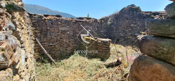Quinta T5 para Venda em Cabração e Moreira do Lima
