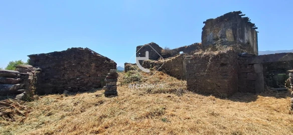 Quinta T5 para Venda em Cabração e Moreira do Lima