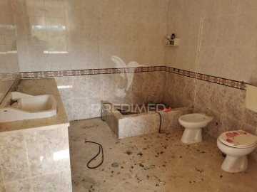 Terreno para Venda em São João Baptista e Santa Maria dos Olivais
