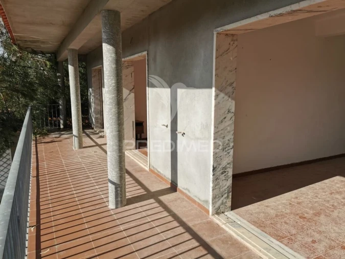 Terreno para Venda em São João Baptista e Santa Maria dos Olivais Foto 2