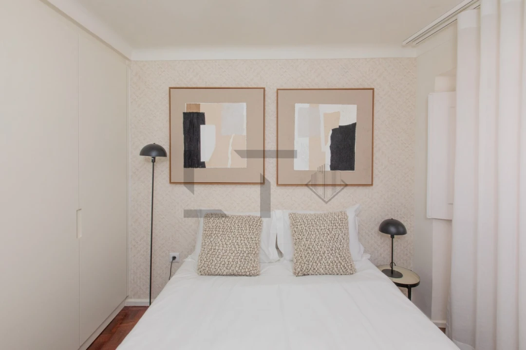 Apartamento T2 para Venda em Santa Maria Maior Foto 12
