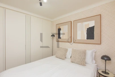 Apartamento T2 para Venda em Santa Maria Maior
