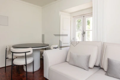 Apartamento T2 para Venda em Santa Maria Maior