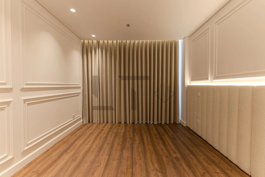 Apartamento T3 para Venda em Santo António Foto 13