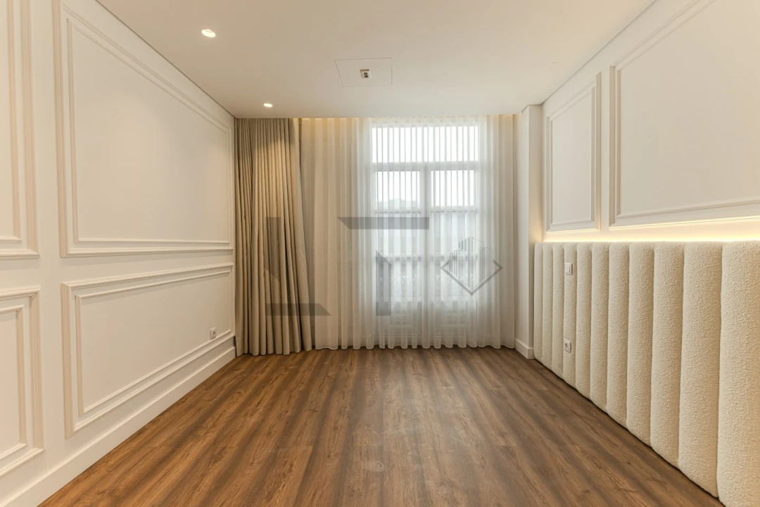 Apartamento T3 para Venda em Santo António Foto 14