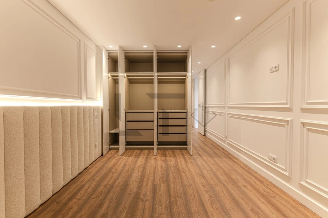 Apartamento T3 para Venda em Santo António Foto 17