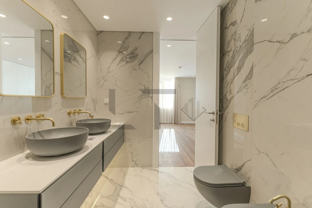 Apartamento T3 para Venda em Santo António Foto 40