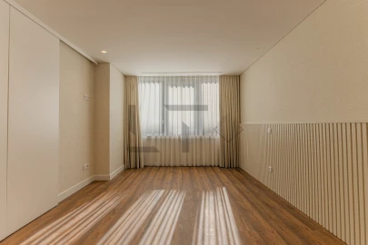 Apartamento T3 para Venda em Santo António