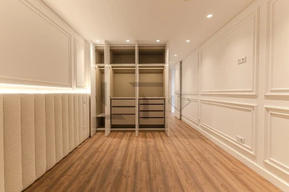 Apartamento T3 para Venda em Santo António
