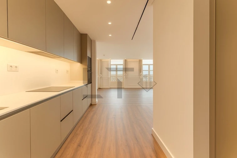 Apartamento T3 para Venda em Santo António Foto 5