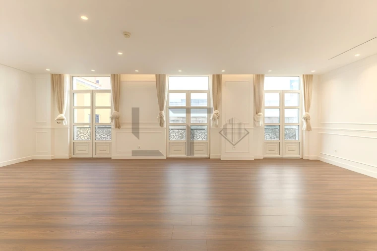 Apartamento T3 para Venda em Santo António Foto 8