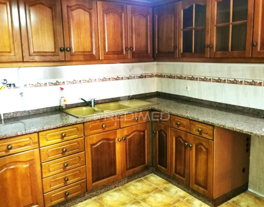 Apartamento T3 para Venda em Além da Ribeira e Pedreira Foto 11