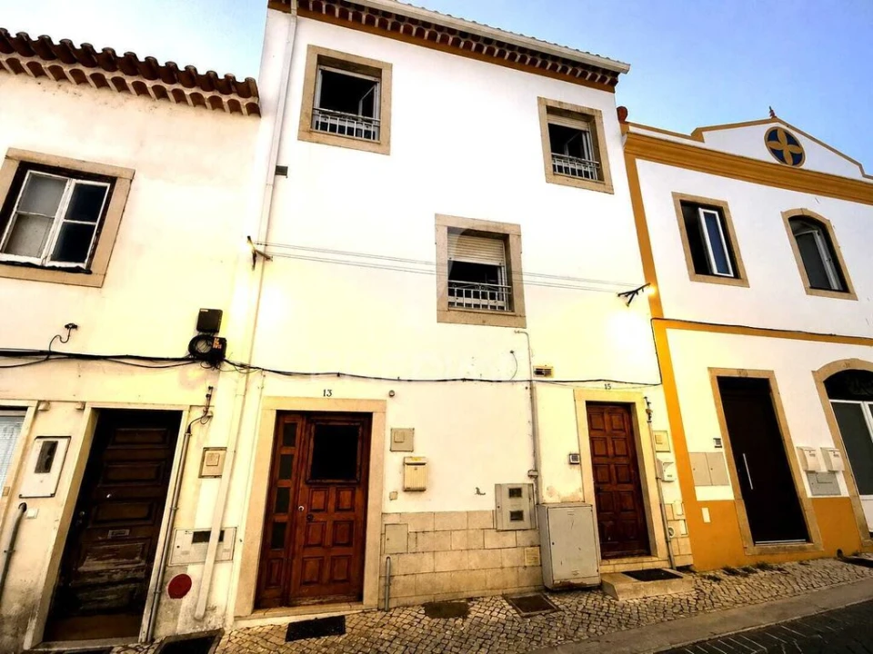 Apartamento T3 para Venda em Além da Ribeira e Pedreira Foto 3