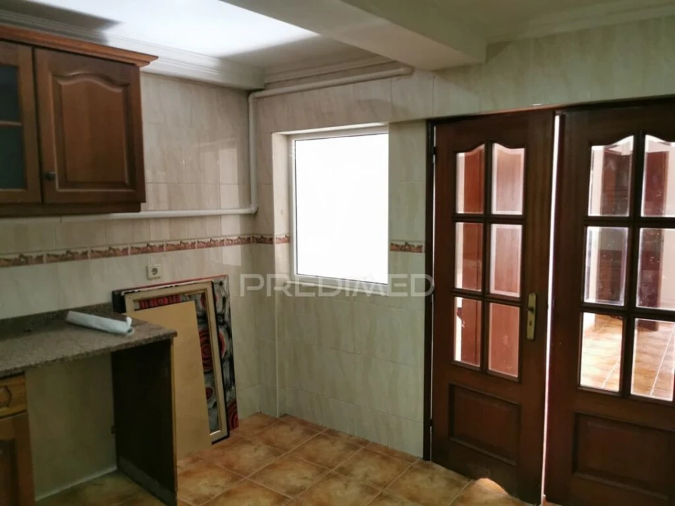 Apartamento T3 para Venda em Além da Ribeira e Pedreira Foto 11