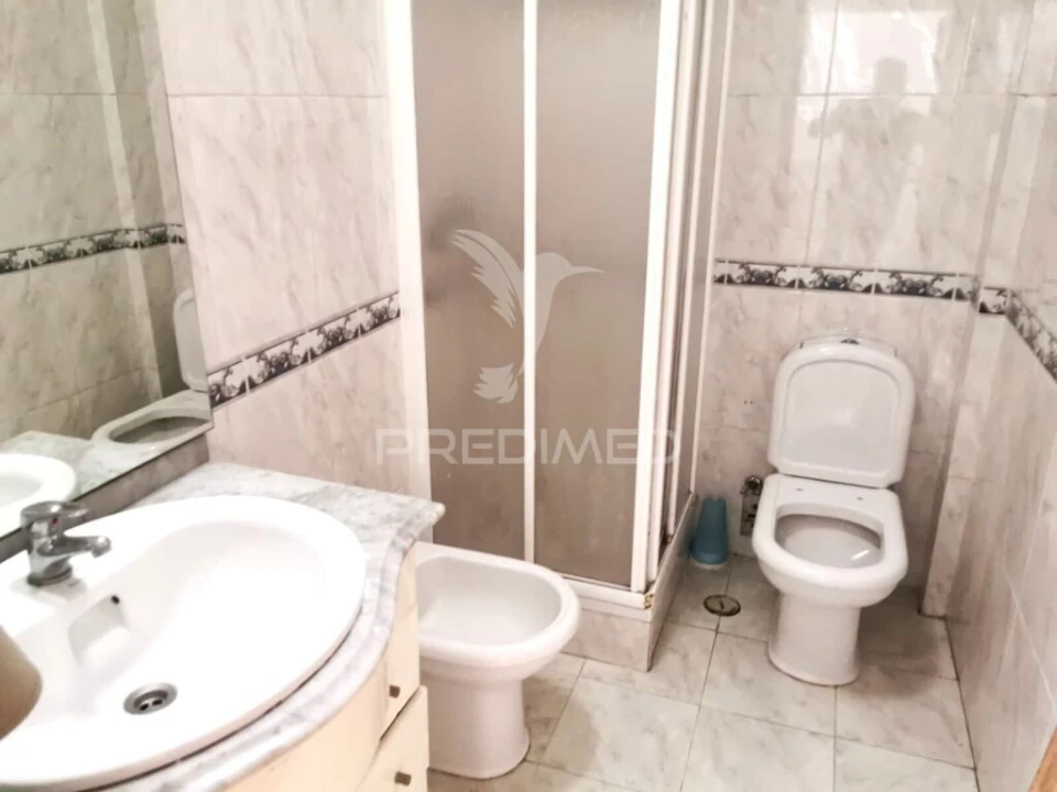 Apartamento T3 para Venda em Além da Ribeira e Pedreira Foto 10