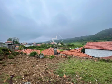 Moradia T1 para Venda em Senharei