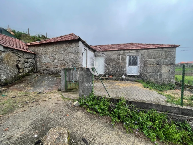 Moradia T1 para Venda em Senharei Foto 2