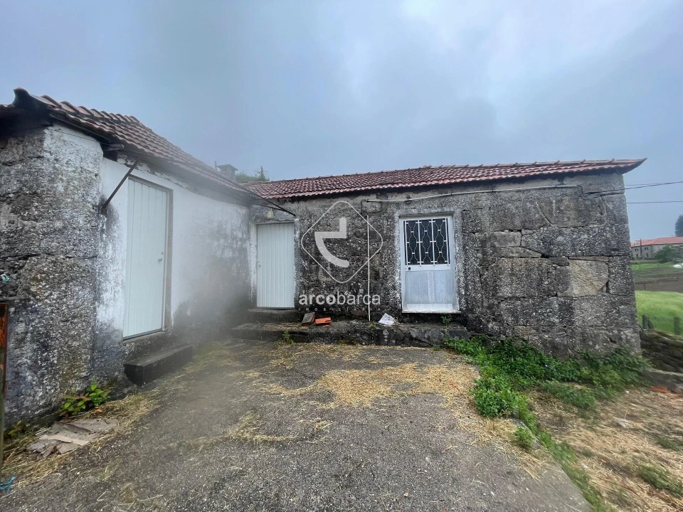 Moradia T1 para Venda em Senharei Foto 3