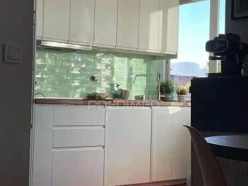 Apartamento T2 para Venda em Oeiras e São Julião da Barra, Paço de Arcos e Caxias