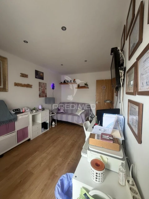 Apartamento T2 para Venda em Oeiras e São Julião da Barra, Paço de Arcos e Caxias
