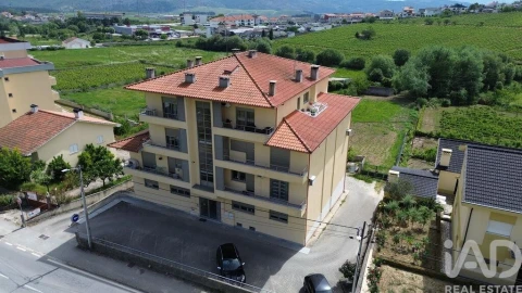 Apartamento T3 para Venda em Alijo