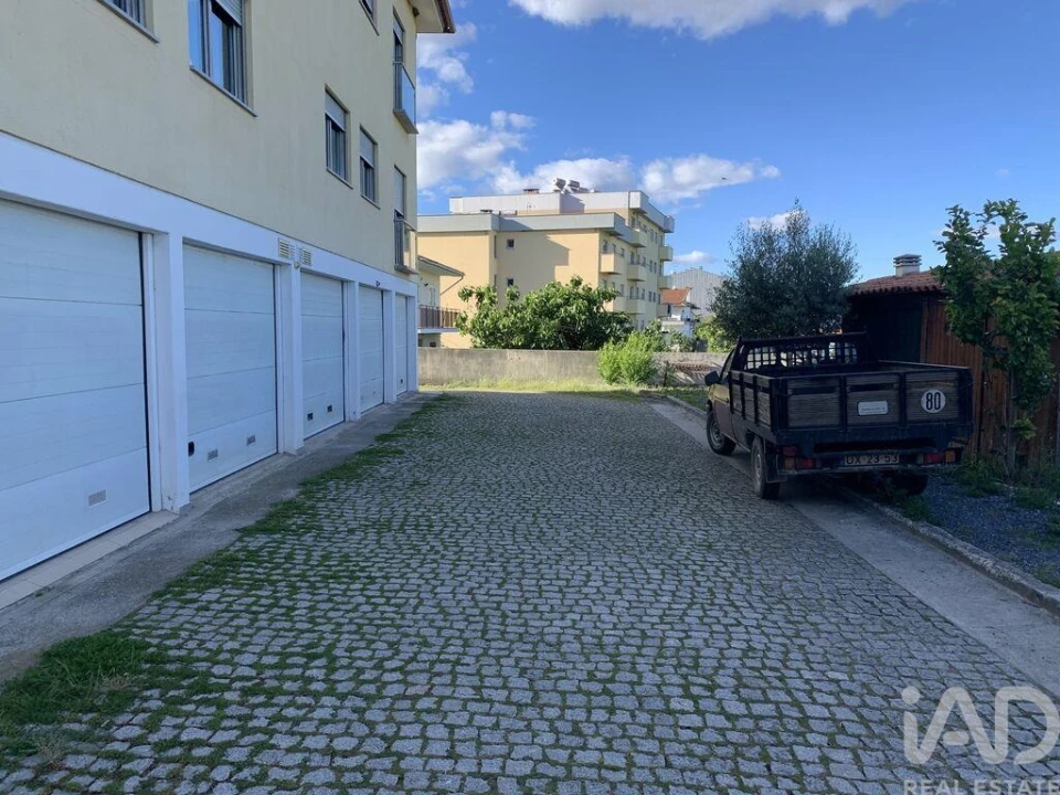 Apartamento T3 para Venda em Alijo Foto 25