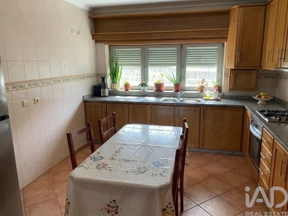 Apartamento T3 para Venda em Alijo Foto 8