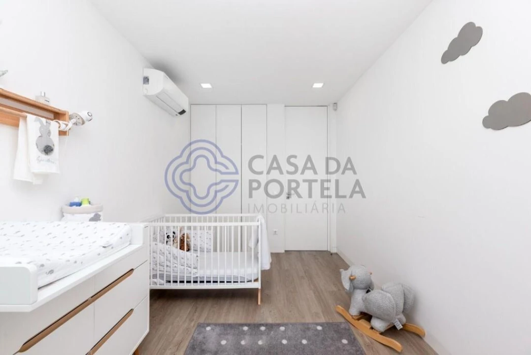 Moradia T4 para Venda em Canidelo Foto 29