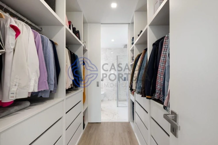 Moradia T4 para Venda em Canidelo Foto 25