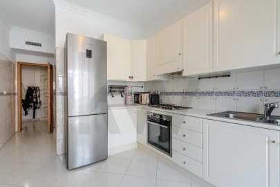 Apartamento T2 para Venda em Costa da Caparica