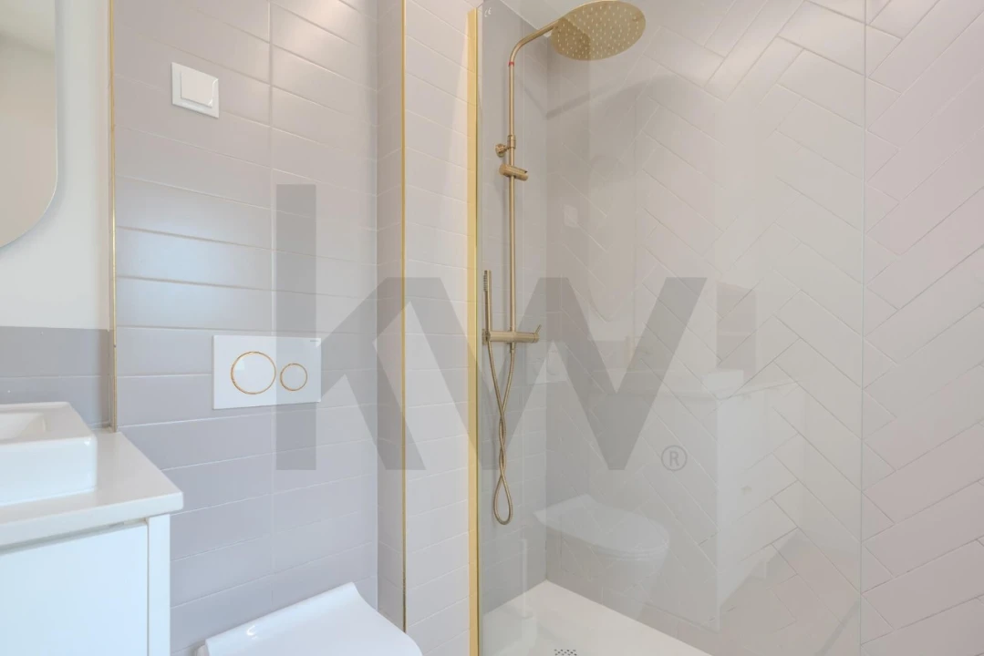 Apartamento T1 para Venda em Campo de Ourique Foto 16