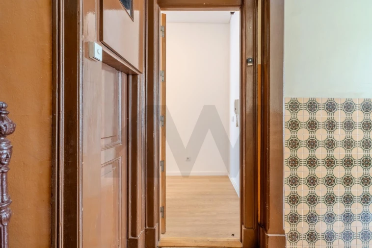 Apartamento T1 para Venda em Campo de Ourique Foto 23