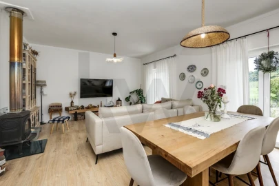 Moradia T4 para Venda em Sobral de Monte Agraço