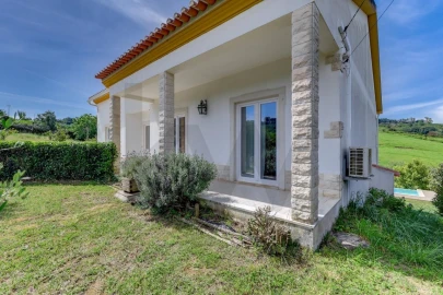 Moradia T4 para Venda em Sobral de Monte Agraço