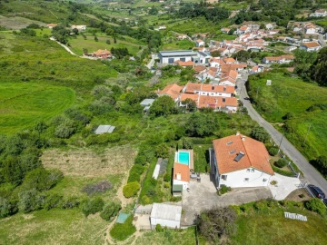 Moradia T4 para Venda em Sobral de Monte Agraço
