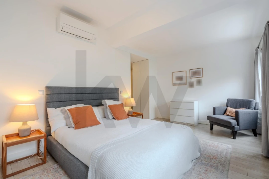Apartamento T3 para Venda em Campolide Foto 9