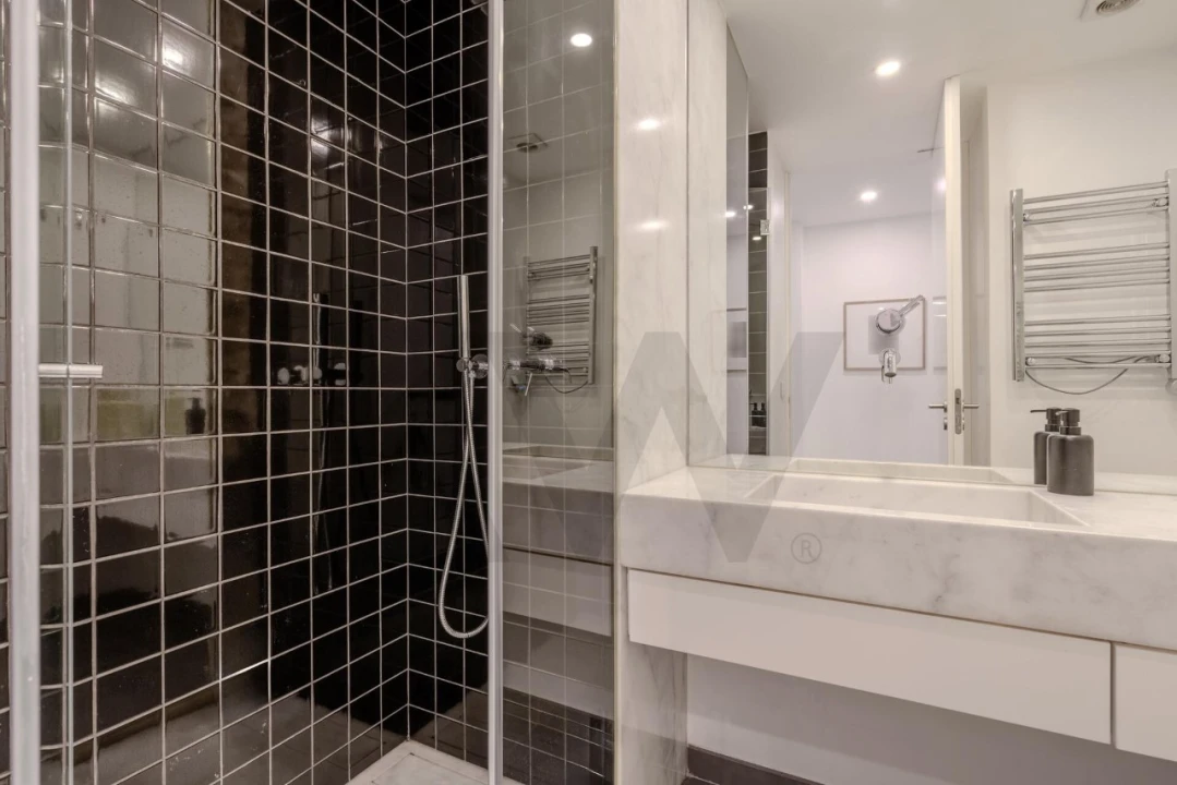 Apartamento T3 para Venda em Campolide Foto 11