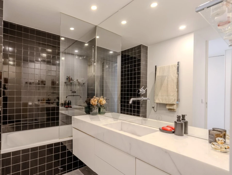 Apartamento T3 para Venda em Campolide Foto 12