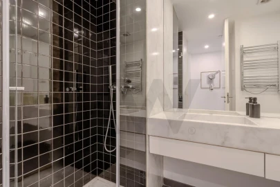 Apartamento T3 para Venda em Campolide